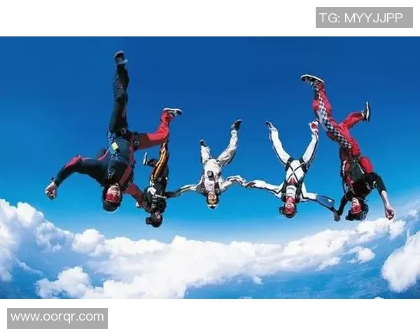 深圳极限运动队团队协作探秘:激情与挑战交织的极限运动之旅 深圳极限运动队团队协作探秘:激情与挑战交织的极限运动之旅