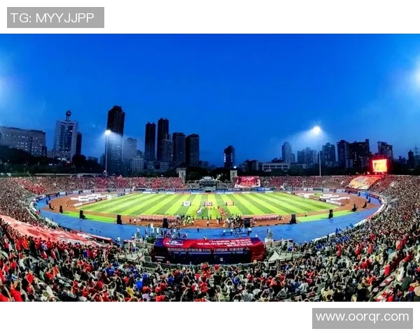 重庆足球队的荣耀之路：从默默无闻到奥运舞台的辉煌历程