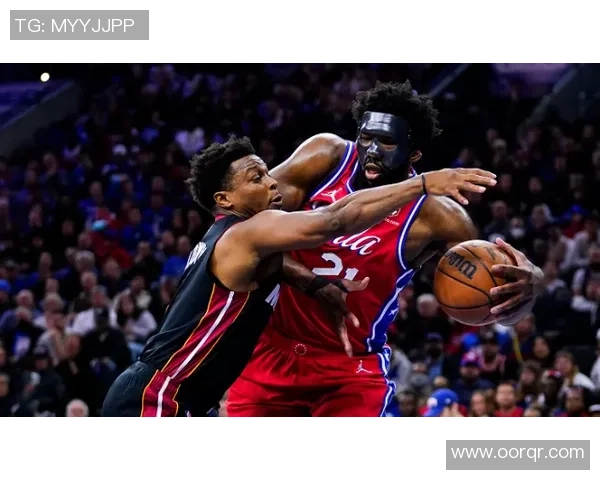 06年76人对决热火的经典对抗赛回顾与分析