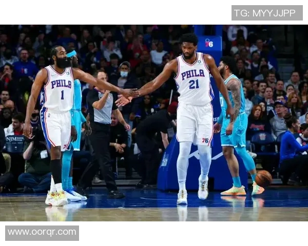 2012年黄蜂队与76人队激战回顾精彩瞬间与关键时刻分析