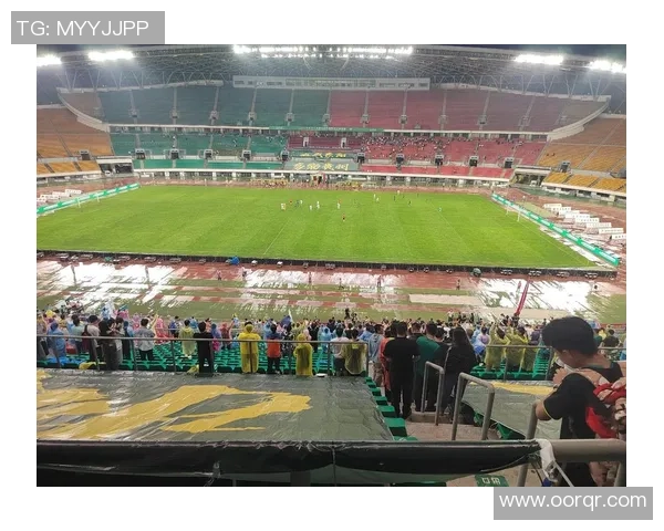 FC岐阜与赞岐的激烈对决展现足球魅力与团队精神