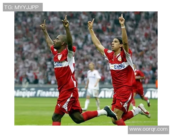 全北现代与光轴FC激战正酣谁能在这场对决中笑到最后